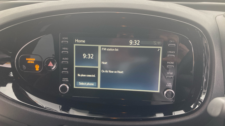 Toyota Aygo X 1.0 VVT-i Edge 5dr Petrol Hatchback